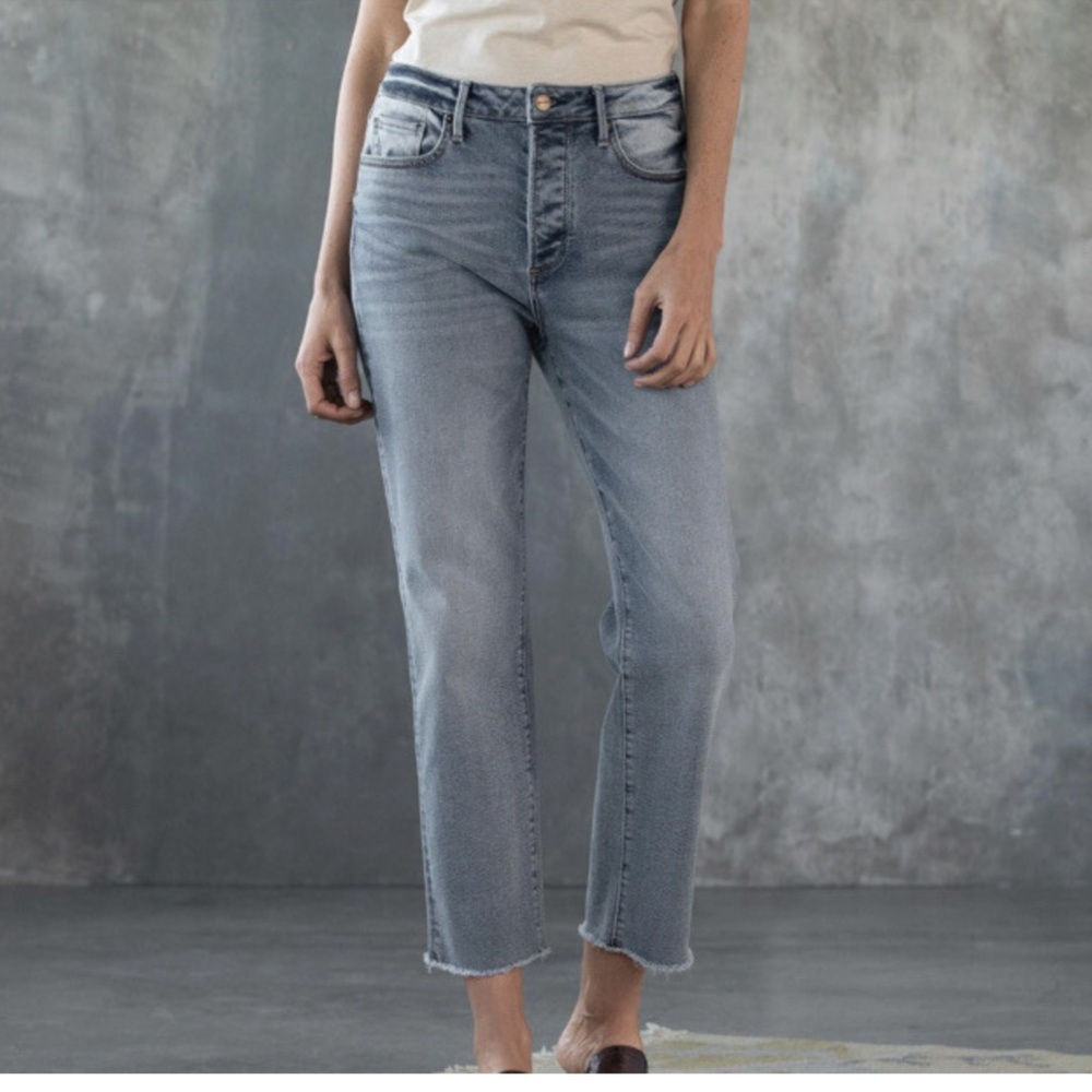 Driftwood Meg Gold Rush Straight Ankle Jeans Medium Blue Wash Raw Hem Size 31